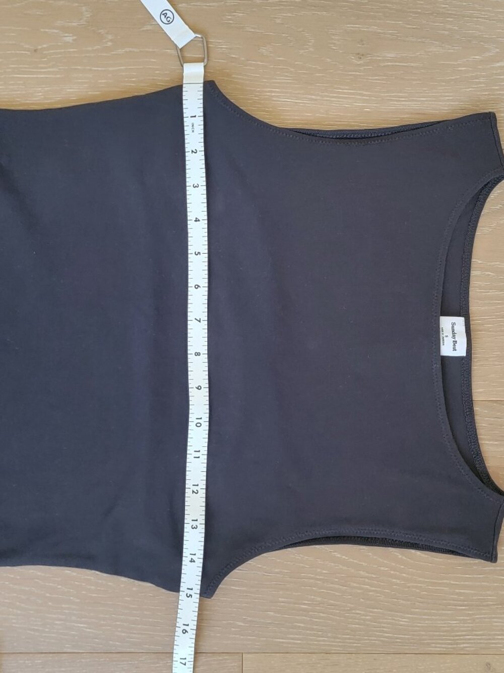Aritzia Sunday Best Sleeveless Top Black Small - Picture 4 of 4